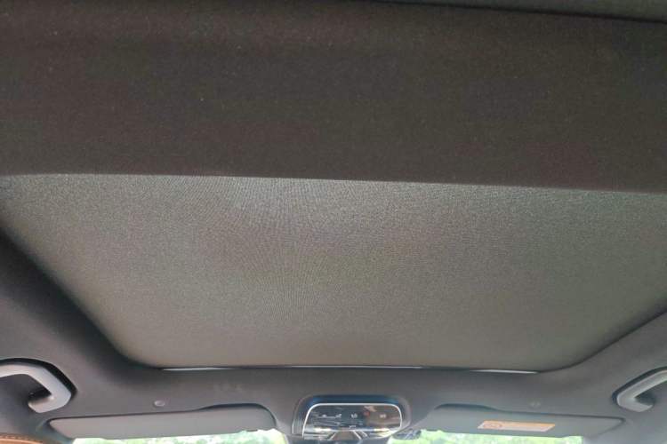 Used Mercedes-Benz E-Class 2024 Restyled E 260 L Sport Edition Headliner