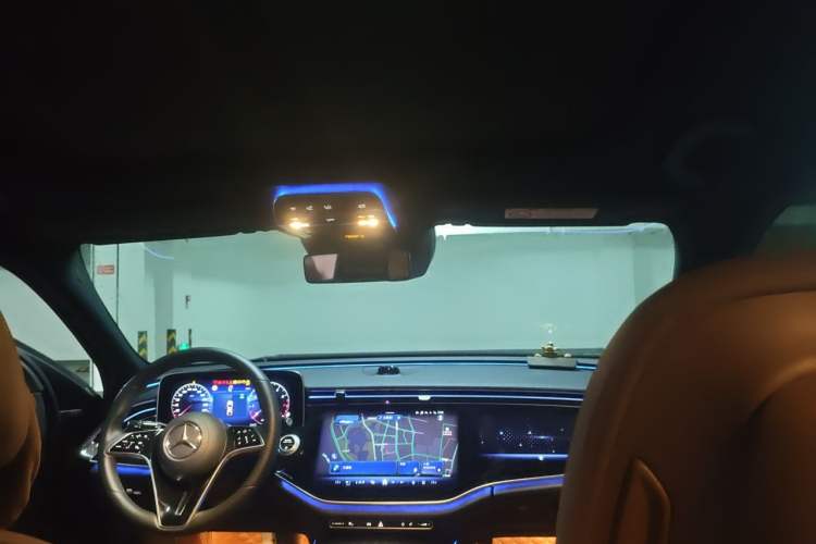 Used Mercedes-Benz E-Class 2024 Revised E 300 L Luxury Sports Edition Headliner