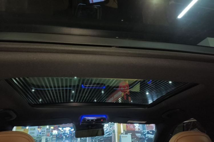Used Mercedes-Benz E-Class 2024 Refresh E 300 L Stylish Edition Headliner