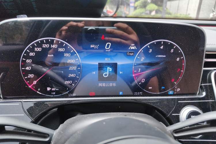 Used Mercedes-Benz E-Class 2024 E 260 L Instrument Cluster