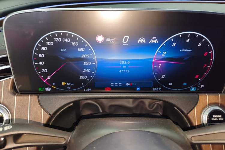 Used Mercedes-Benz E-Class 2024 Refresh E 300 L Stylish Edition Instrument Cluster