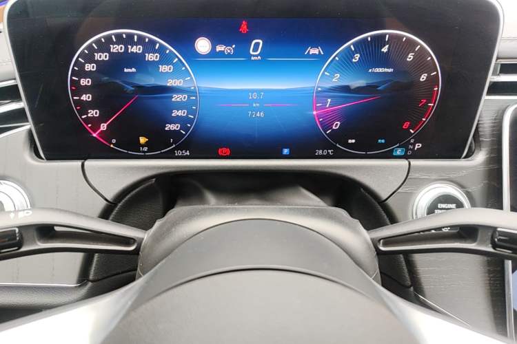 Used Mercedes-Benz E-Class 2024 E 300 L Fashion Sport Model Instrument Cluster