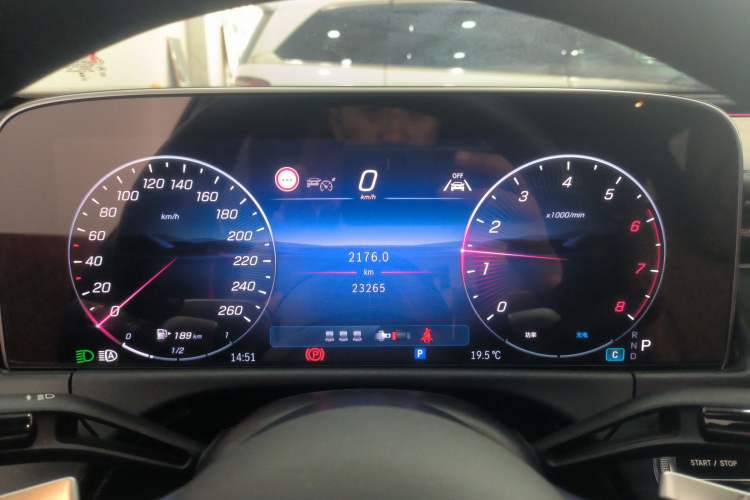 Used Mercedes-Benz E-Class 2024 Refresh E 300 L Stylish Edition Instrument Cluster