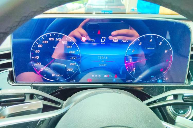 Used Mercedes-Benz E-Class 2024 Facelift E 300 L Luxury Edition Instrument Cluster