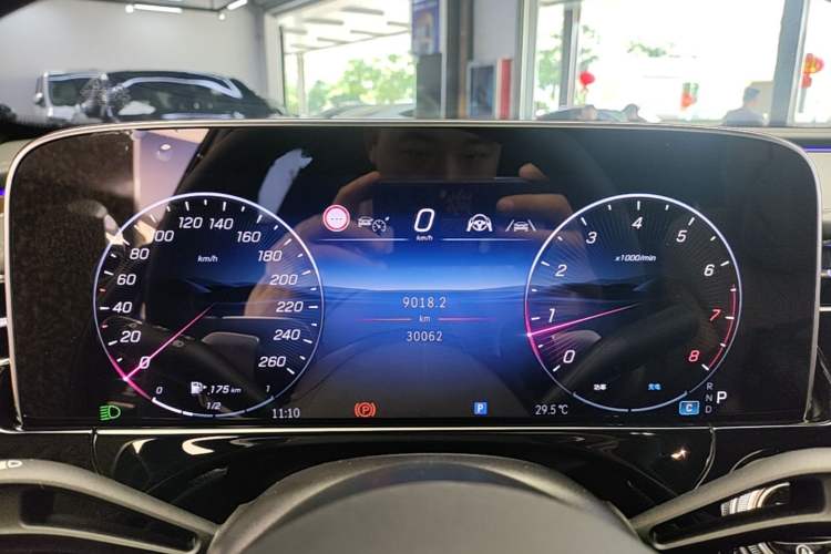 Used Mercedes-Benz E-Class 2024 Facelift E 300 L Luxury Edition Instrument Cluster