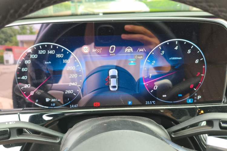 Used Mercedes-Benz E-Class 2024 E 300 L Luxury Model Instrument Cluster
