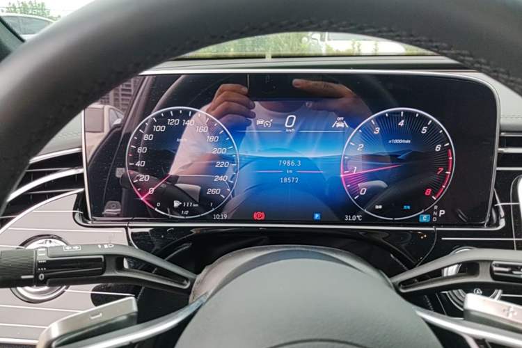 Used Mercedes-Benz E-Class 2024 E 260 L Instrument Cluster