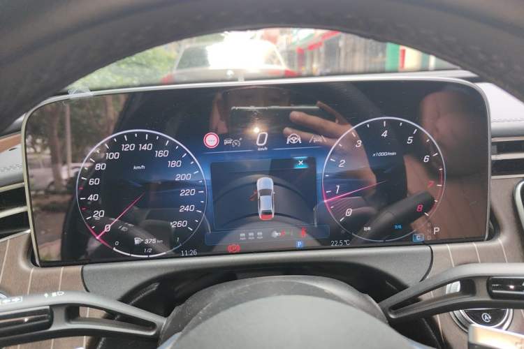 Used Mercedes-Benz E-Class 2024 E 300 L Stylish Model Instrument Cluster