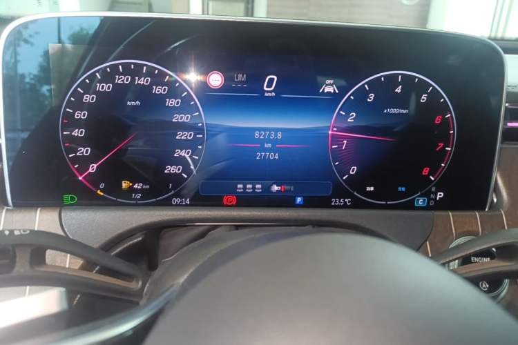 Used Mercedes-Benz E-Class 2024 E 300 L Stylish Model Instrument Cluster