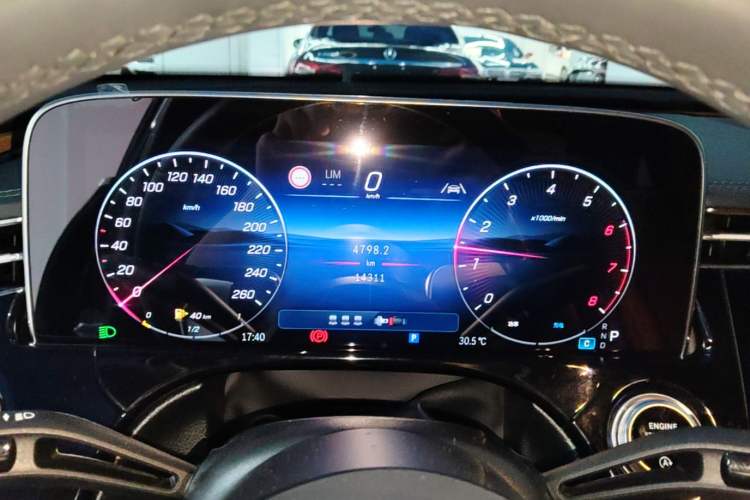 Used Mercedes-Benz E-Class 2024 Facelift E 300 L Luxury Edition Instrument Cluster