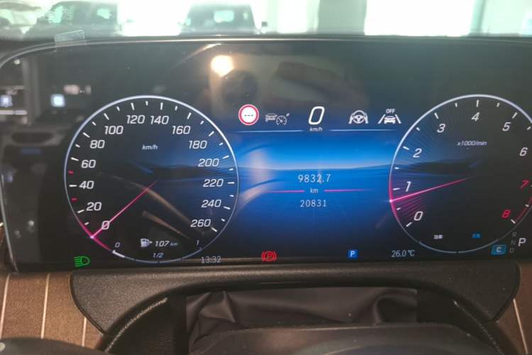 Used Mercedes-Benz E-Class 2024 Refresh E 300 L Stylish Edition Instrument Cluster