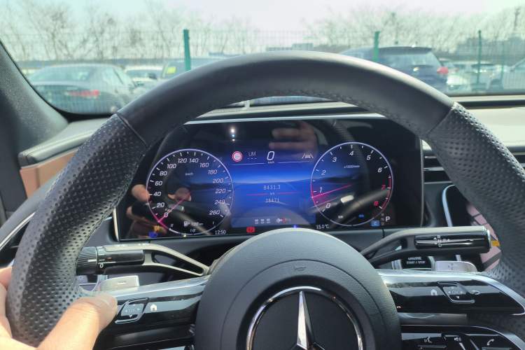 Used Mercedes-Benz E-Class 2024 Facelift E 300 L Fashion Sport Edition Instrument Cluster