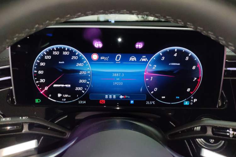 Used Mercedes-Benz E-Class 2024 Facelift E 300 L Luxury Edition Instrument Cluster