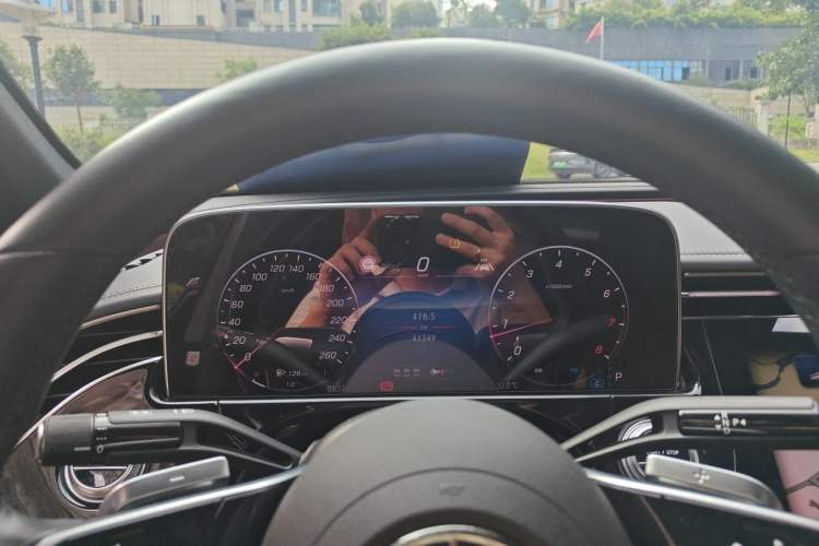 Used Mercedes-Benz E-Class 2024 E 300 L Luxury Model Instrument Cluster