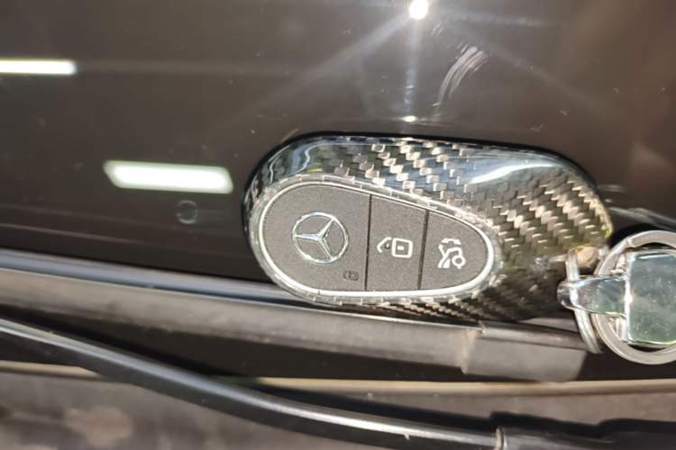 Used Mercedes-Benz E-Class 2024 Refresh E 300 L Stylish Edition Interior 1