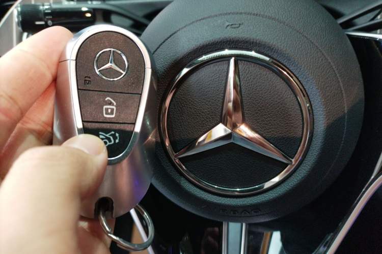 Used Mercedes-Benz E-Class 2024 E 300 L Stylish Model Interior 1