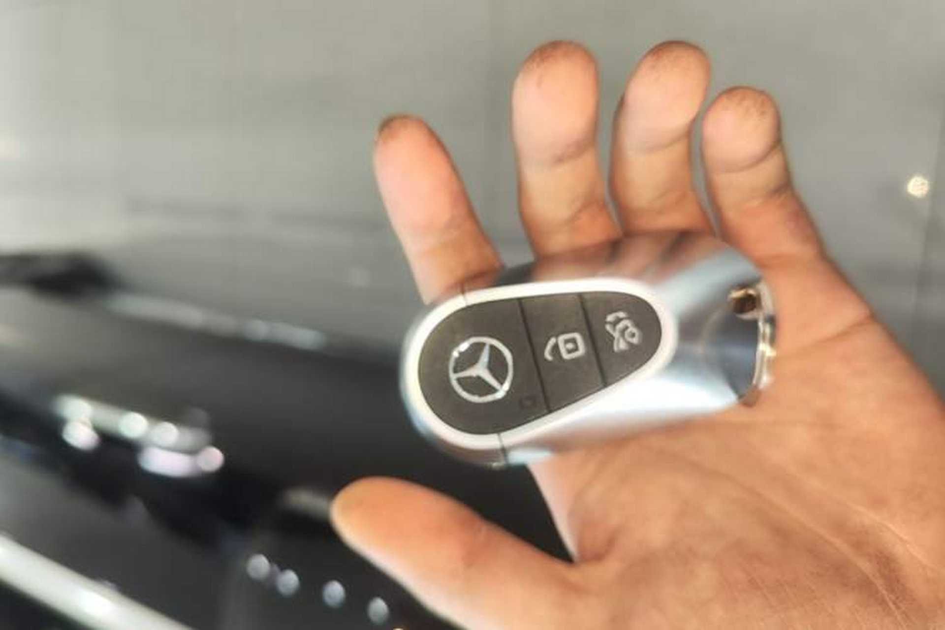 Used Mercedes-Benz E-Class 2024 E 300 L Fashion Sport Model Interior 1