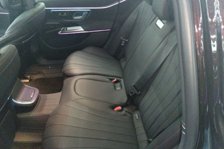 Used Mercedes-Benz E-Class 2024 E 300 L Stylish Model Interior 4