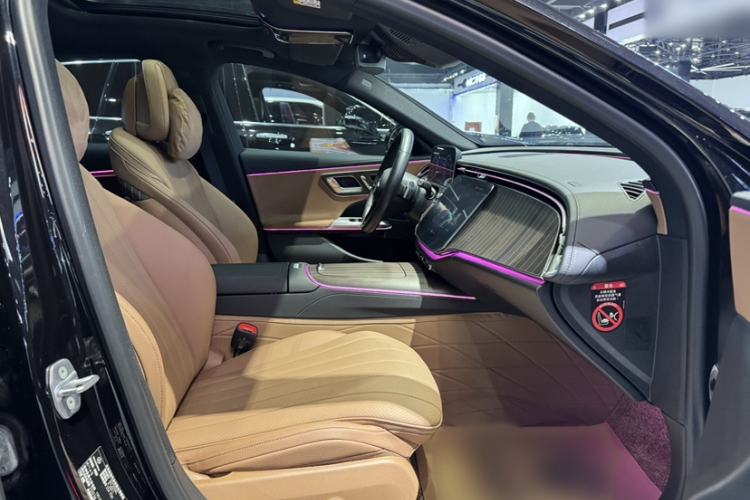 Used Mercedes-Benz E-Class 2024 E 300 L Stylish Model Interior 7