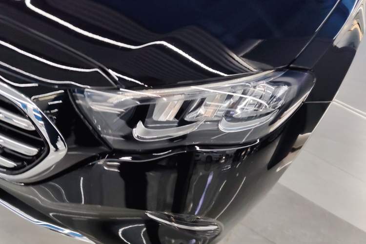 Used Mercedes-Benz E-Class 2024 Facelift E 300 L Luxury Edition Left Front Headlight