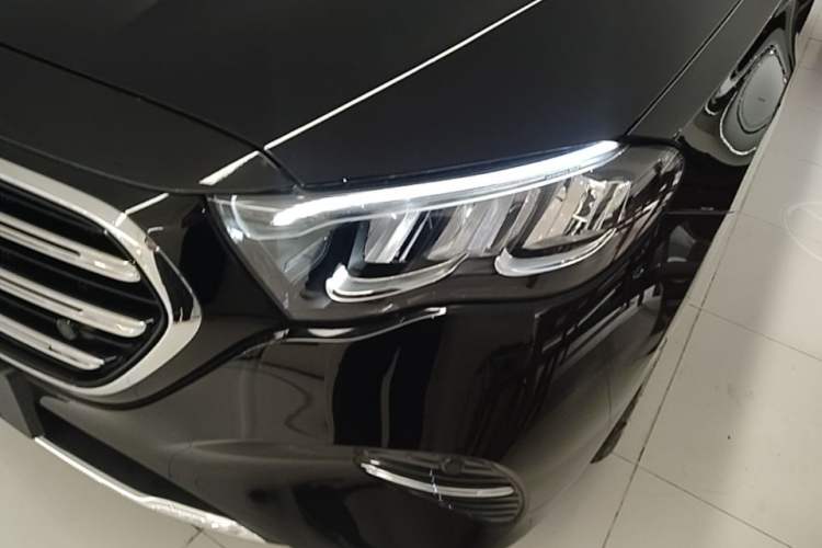 Used Mercedes-Benz E-Class 2024 Refresh E 300 L Stylish Edition Left Front Headlight