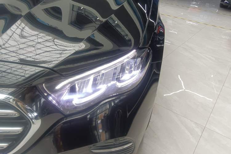 Used Mercedes-Benz E-Class 2024 E 300 L Luxury Model Left Front Headlight