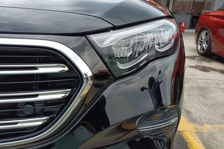 Used Mercedes-Benz E-Class 2024 E 300 L Luxury Model Left Front Headlight