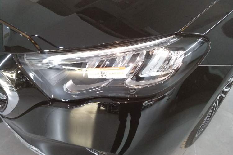 Used Mercedes-Benz E-Class 2024 Facelift E 300 L Luxury Edition Left Front Headlight