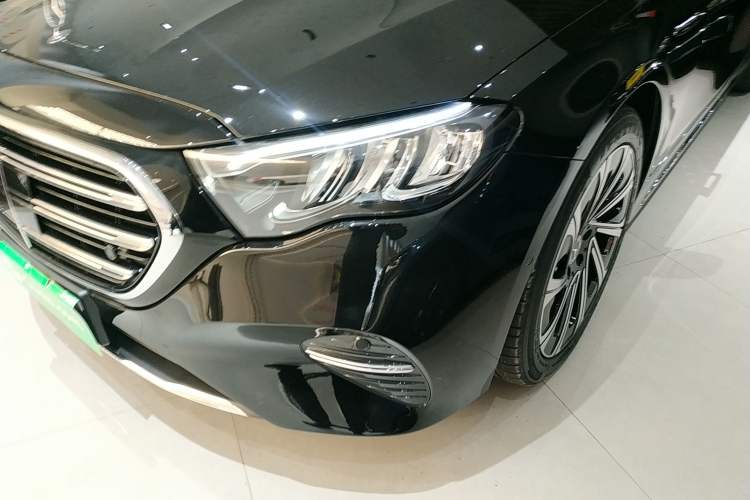 Used Mercedes-Benz E-Class 2024 E 300 L Luxury Model Left Front Headlight