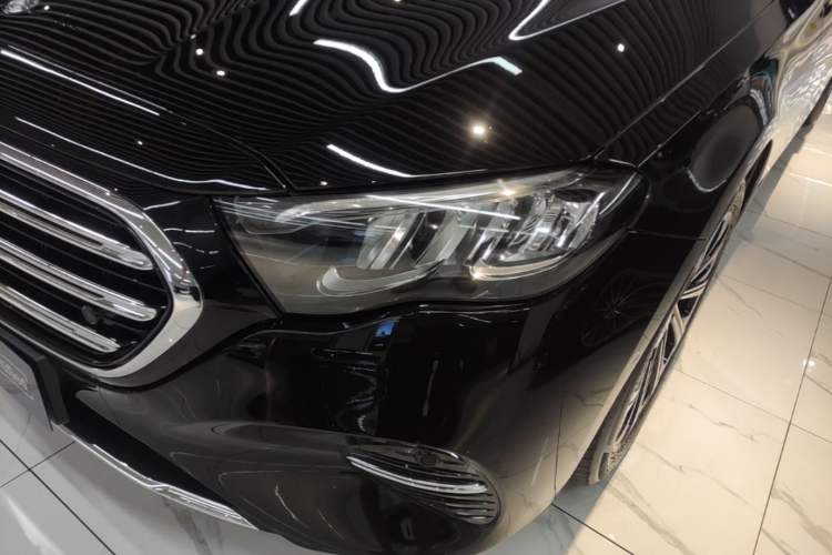 Used Mercedes-Benz E-Class 2024 E 300 L Luxury Model Left Front Headlight