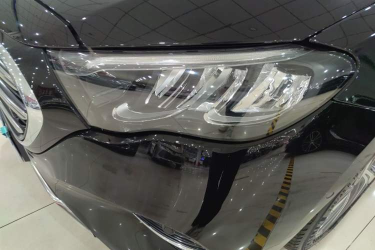 Used Mercedes-Benz E-Class 2024 E 300 L Stylish Model Left Front Headlight