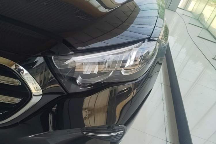 Used Mercedes-Benz E-Class 2024 E 300 L Luxury Model Left Front Headlight