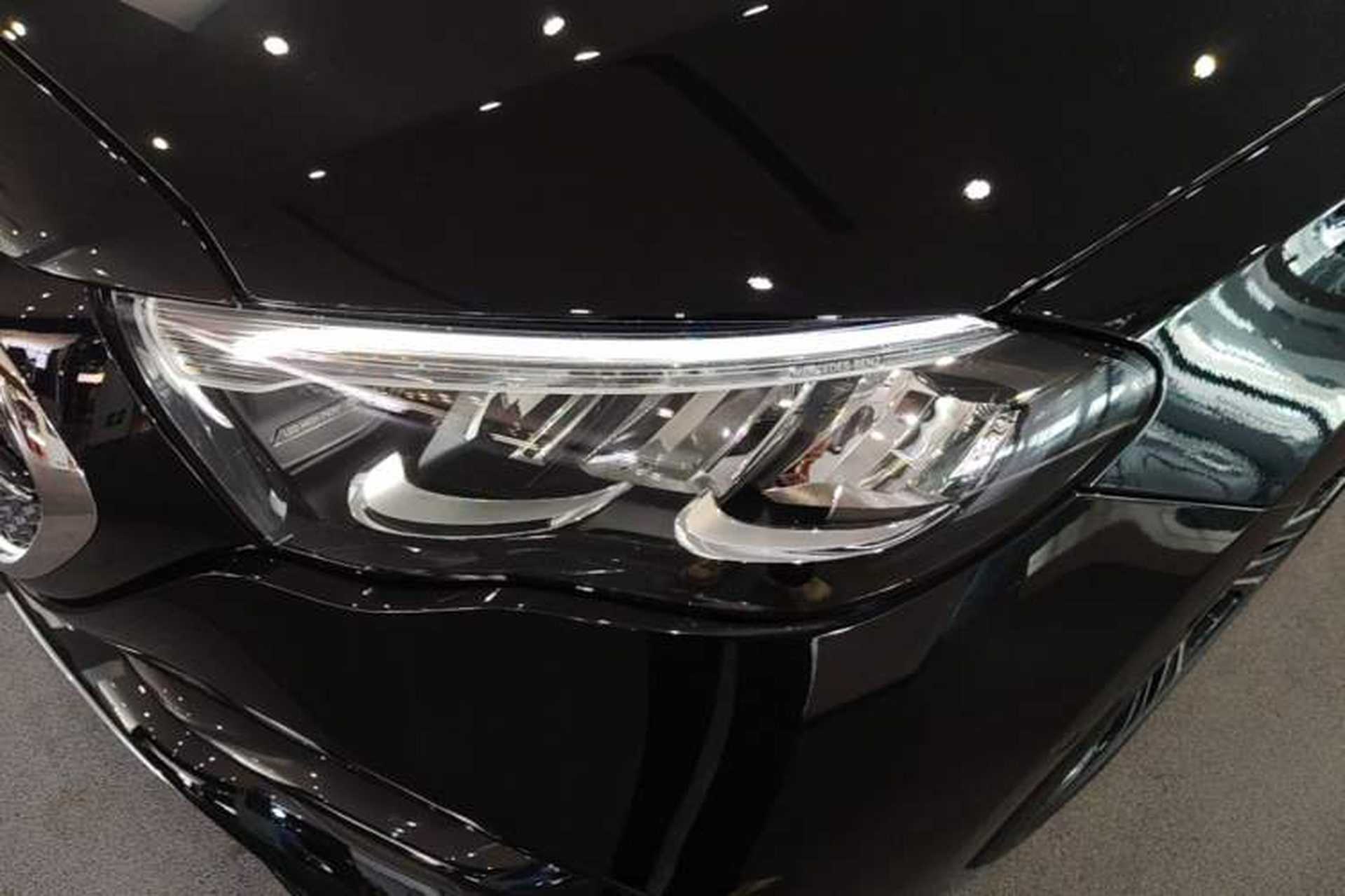 Used Mercedes-Benz E-Class 2024 E 300 L Fashion Sport Model Left Front Headlight