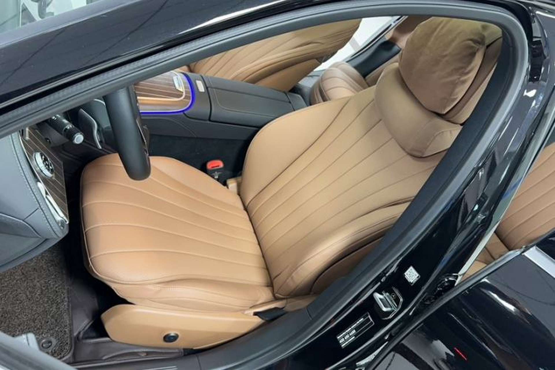 Used Mercedes-Benz E-Class 2024 Refresh E 300 L Stylish Edition Left Front Seat
