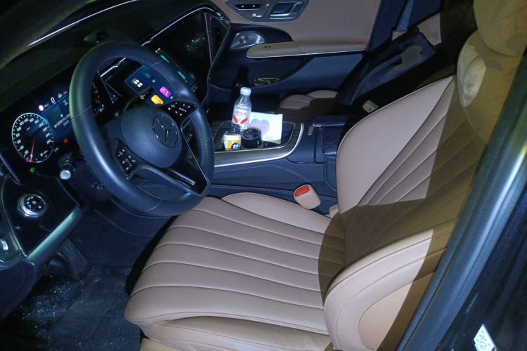Used Mercedes-Benz E-Class 2024 Facelift E 300 L Luxury Edition Left Front Seat