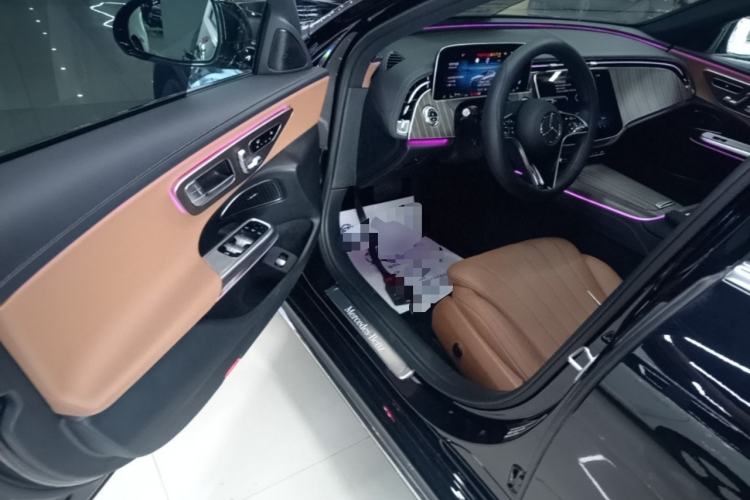 Used Mercedes-Benz E-Class 2024 Refresh E 300 L Stylish Edition Left Front Seat
