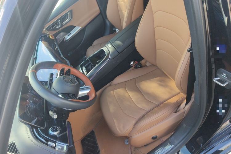 Used Mercedes-Benz E-Class 2024 E 300 L Luxury Sport Model Left Front Seat