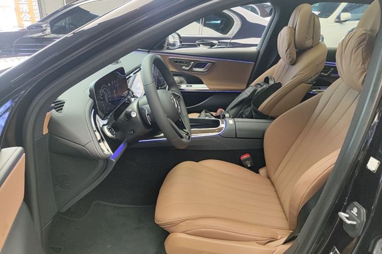 Used Mercedes-Benz E-Class 2024 Facelift E 300 L Luxury Edition Left Front Seat
