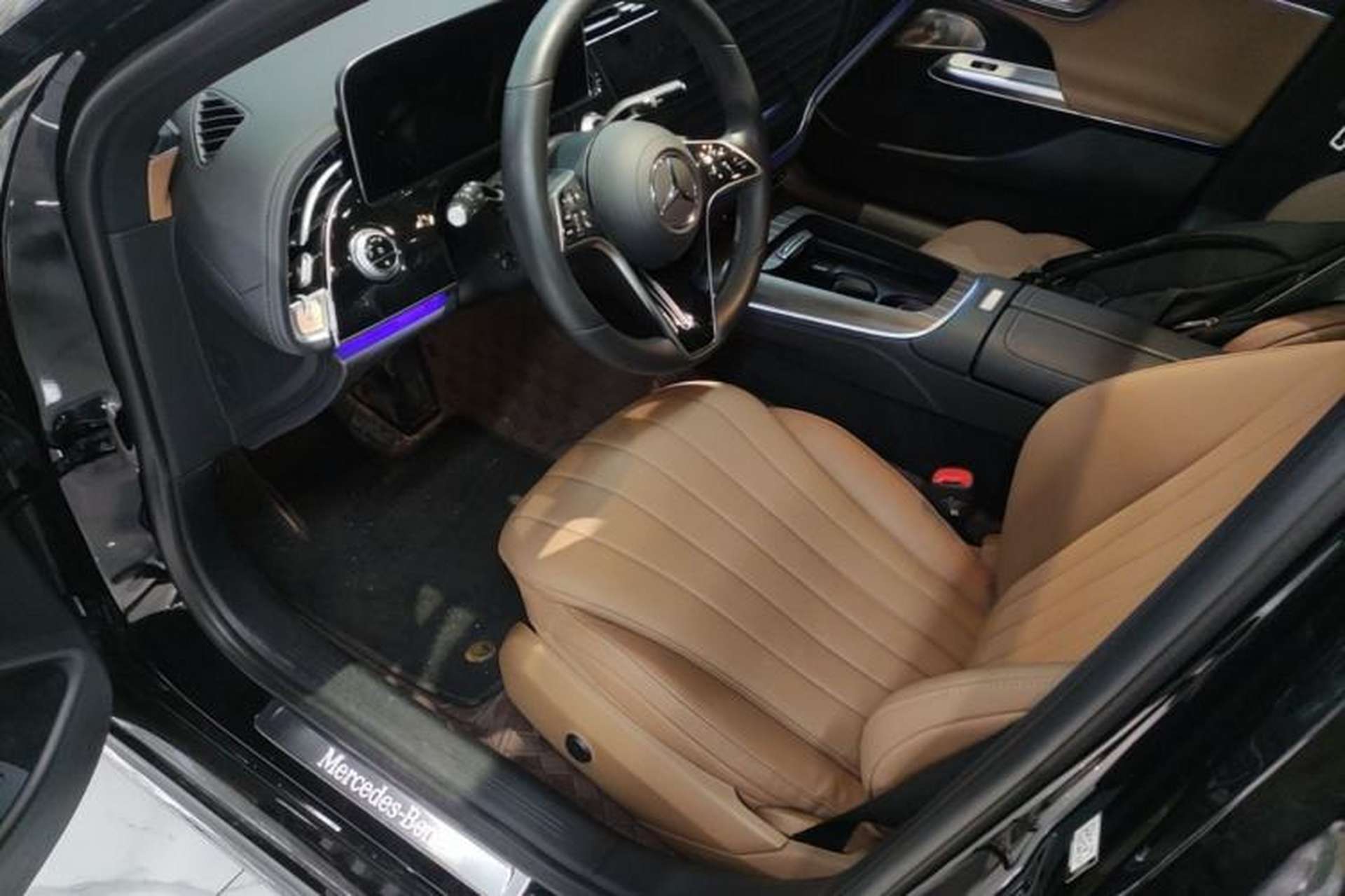 Used Mercedes-Benz E-Class 2024 E 300 L Luxury Model Left Front Seat