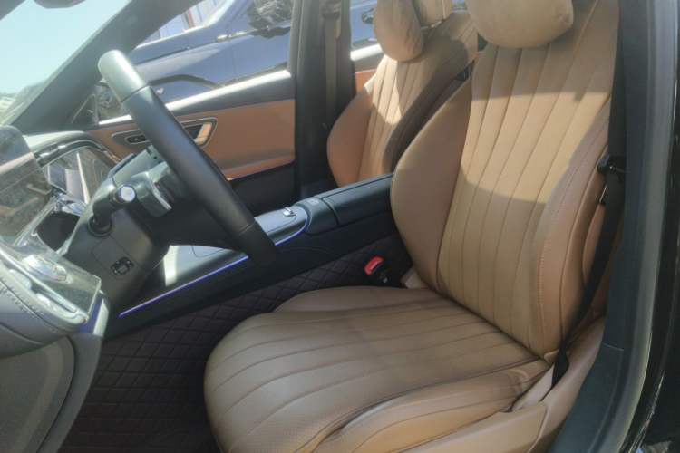 Used Mercedes-Benz E-Class 2024 E 300 L Luxury Model Left Front Seat