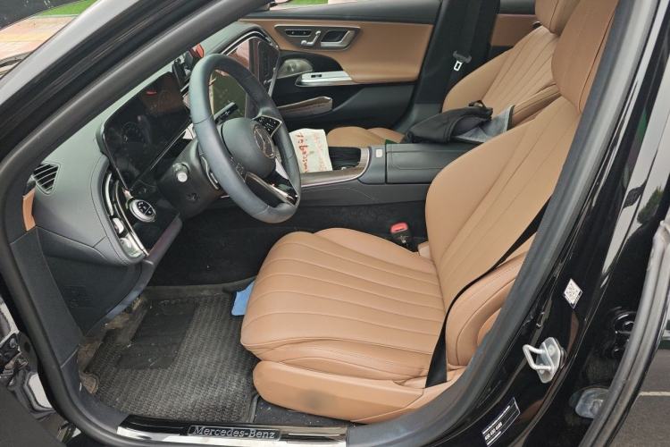 Used Mercedes-Benz E-Class 2024 E 300 L Luxury Model Left Front Seat