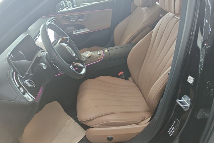 Used Mercedes-Benz E-Class 2024 E 300 L Luxury Model Left Front Seat
