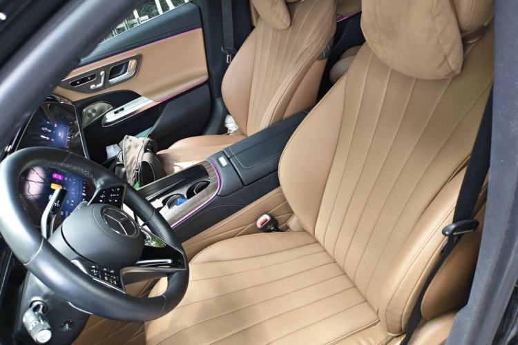 Used Mercedes-Benz E-Class 2024 E 300 L Luxury Model Left Front Seat