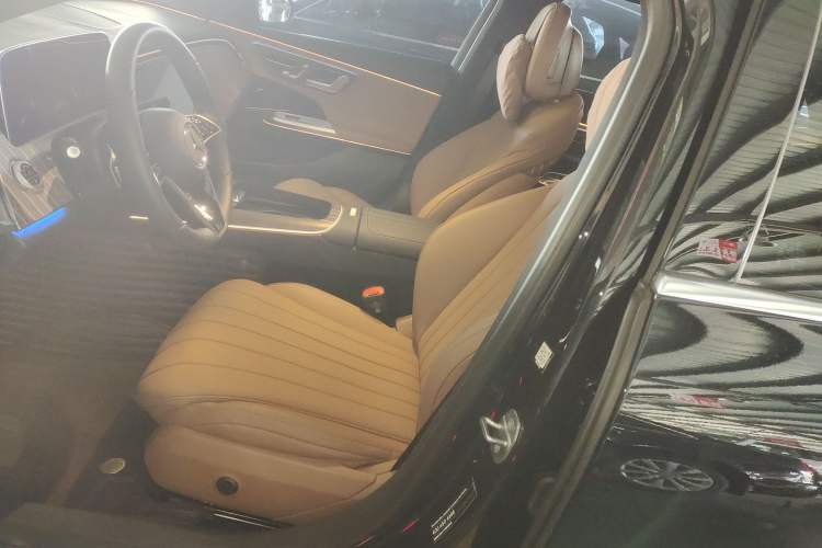 Used Mercedes-Benz E-Class 2024 Refresh E 300 L Stylish Edition Left Front Seat
