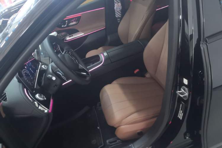 Used Mercedes-Benz E-Class 2024 E 300 Luxury Sport Edition Left Front Seat