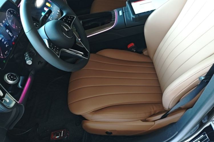 Used Mercedes-Benz E-Class 2024 Facelift E 300 L Luxury Edition Left Front Seat
