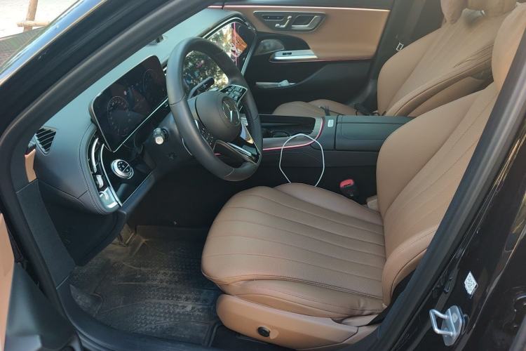 Used Mercedes-Benz E-Class 2024 E 300 L Luxury Model Left Front Seat