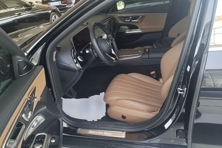 Used Mercedes-Benz E-Class 2024 E 300 L Luxury Model Left Front Seat