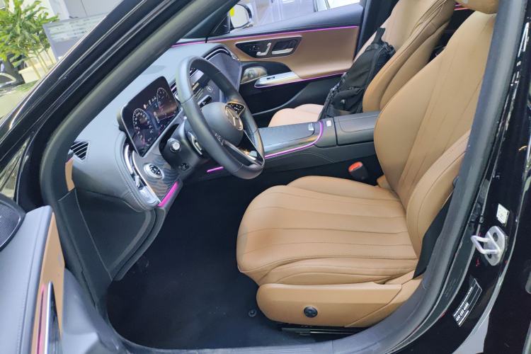 Used Mercedes-Benz E-Class 2024 E 300 Fashion Sport Edition Left Front Seat