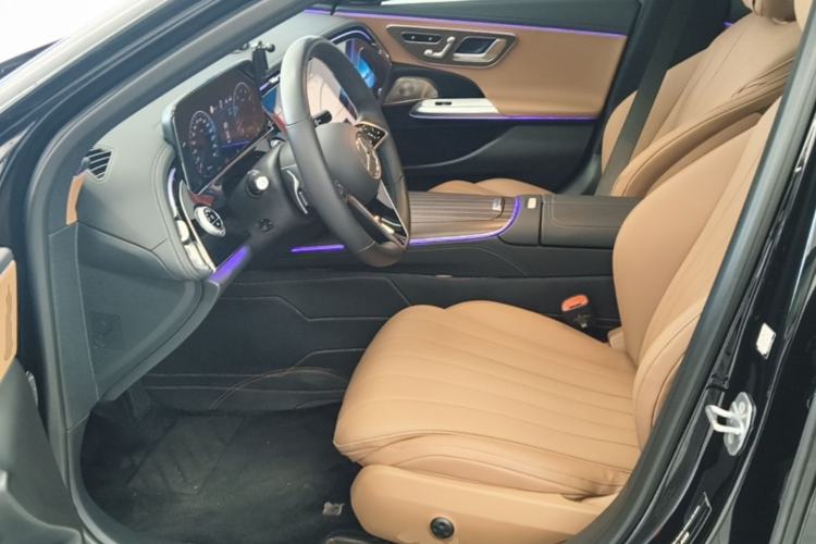 Used Mercedes-Benz E-Class 2024 E 300 L Luxury Model Left Front Seat